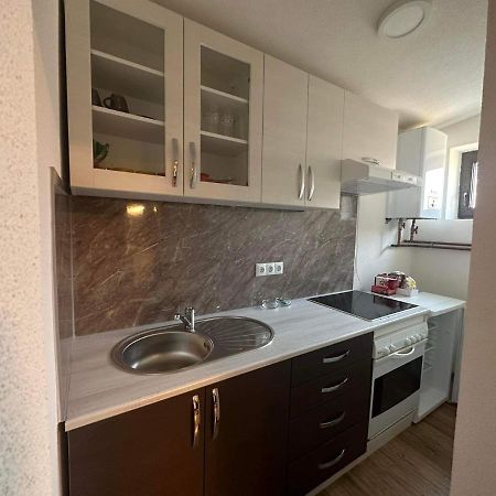 شقة Apartman “City” بيهاتش المظهر الخارجي الصورة